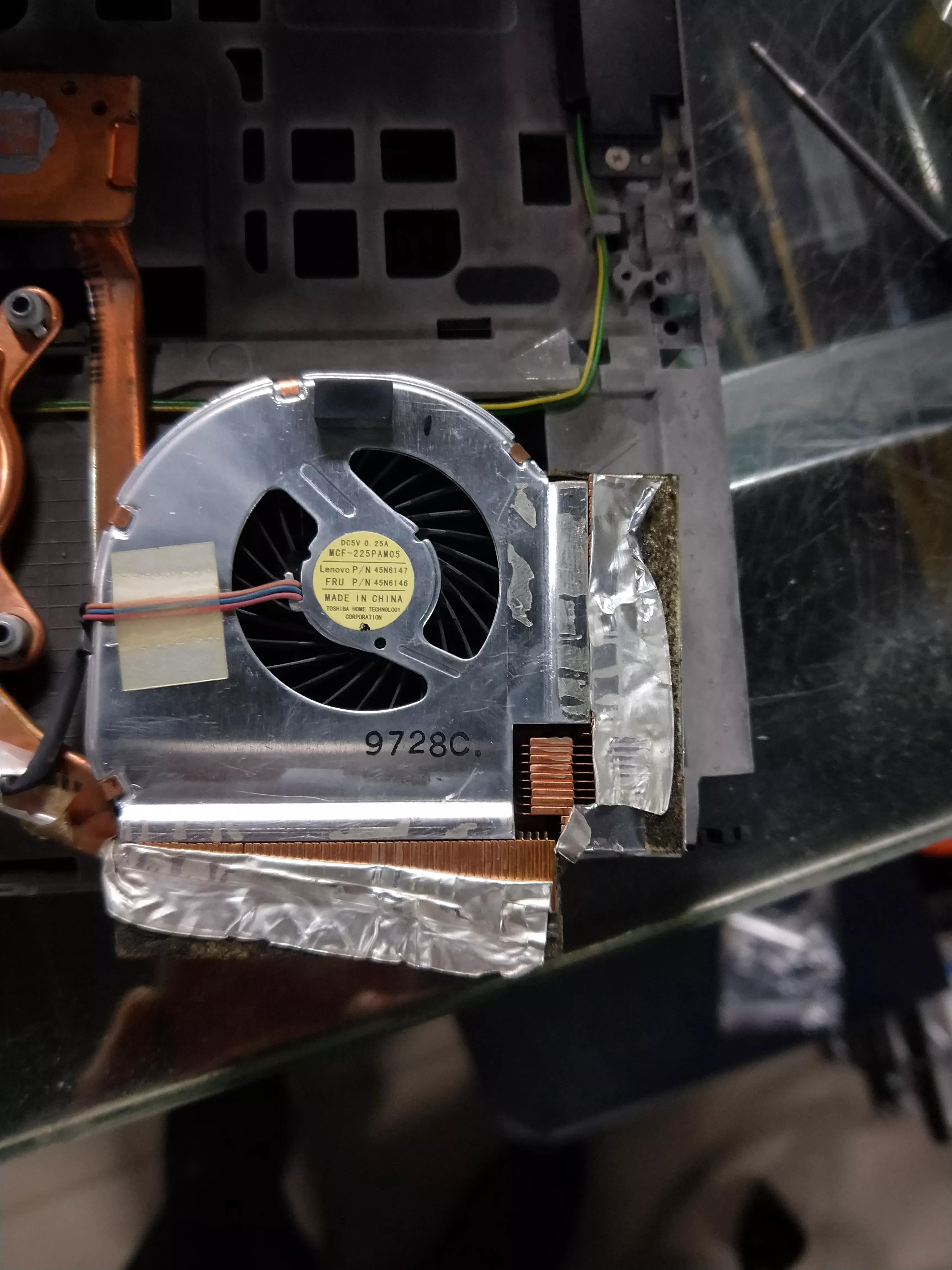 t400椋庢墖鎶ラ敊濡備綍瑙ｅ喅,鑱旀兂t430u鏇存崲椋庢墖