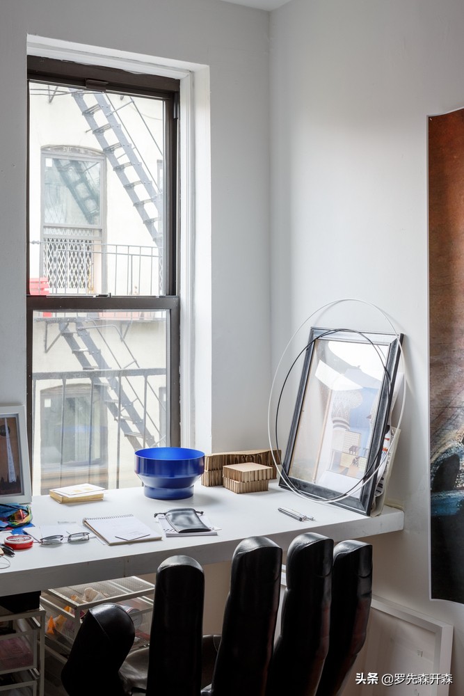 现代简约公寓充满科技感的空间,黑灰现代感极简风公寓设计案例