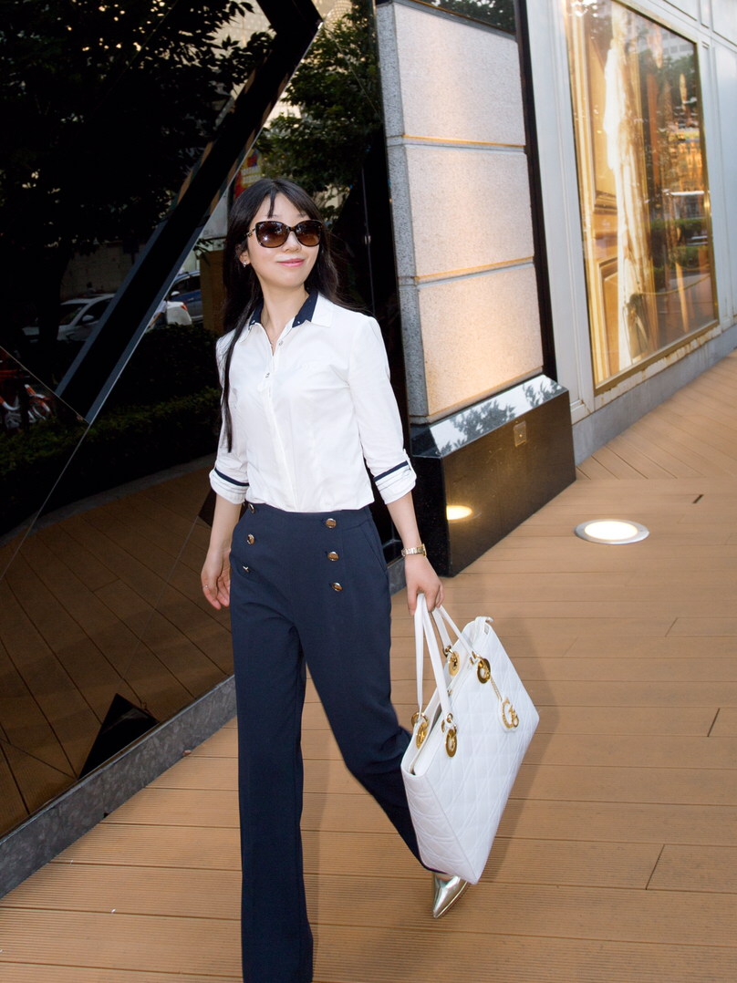 职场一般怎么穿衣服,上班哪些穿搭不得体