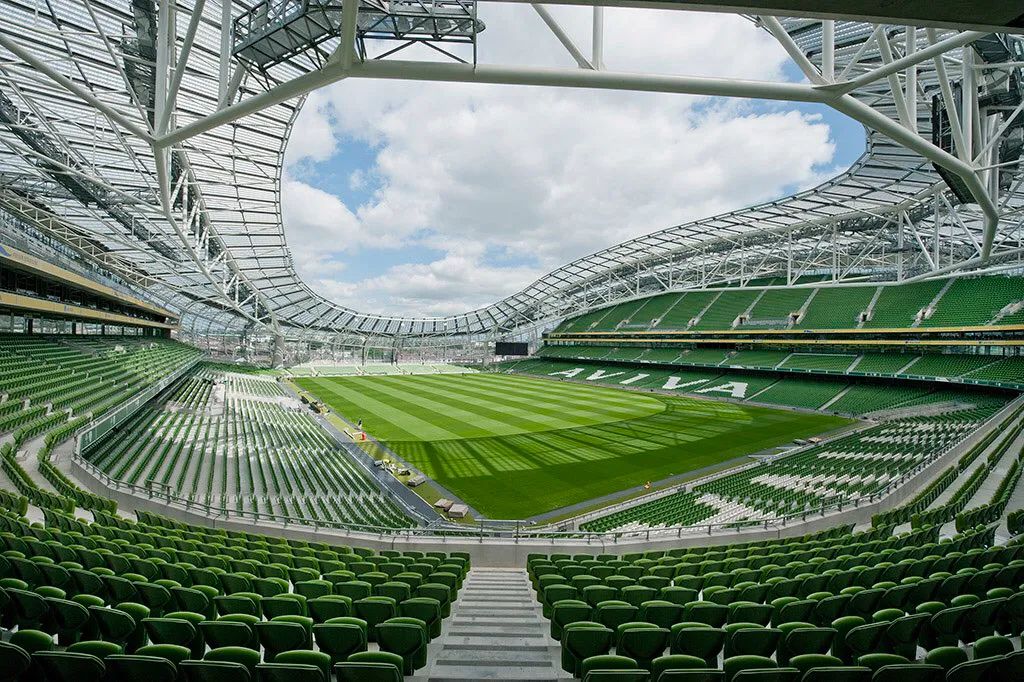 最漂亮的足球场设计图,荷花足球场