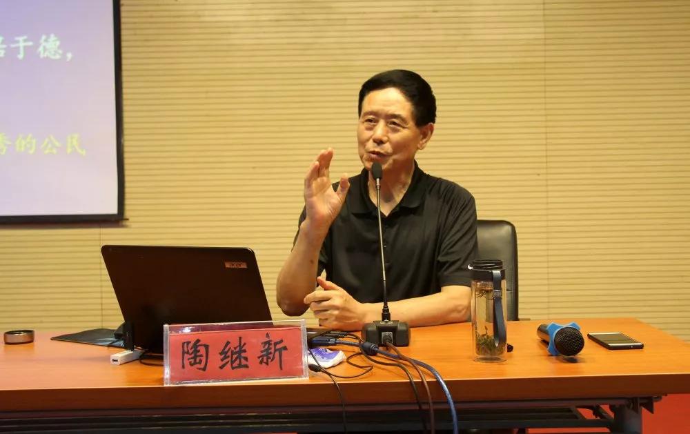 齐都实验学校：砥砺前行写华章异彩纷呈绘锦绣