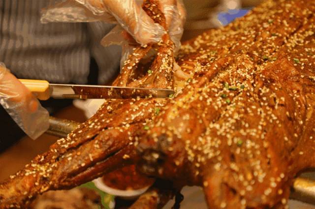 四子王旗烤全羊大同,四子王旗烤全羊传说