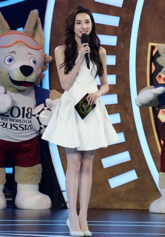 央视美女马凡舒资料,央视第一美人马凡舒工作照