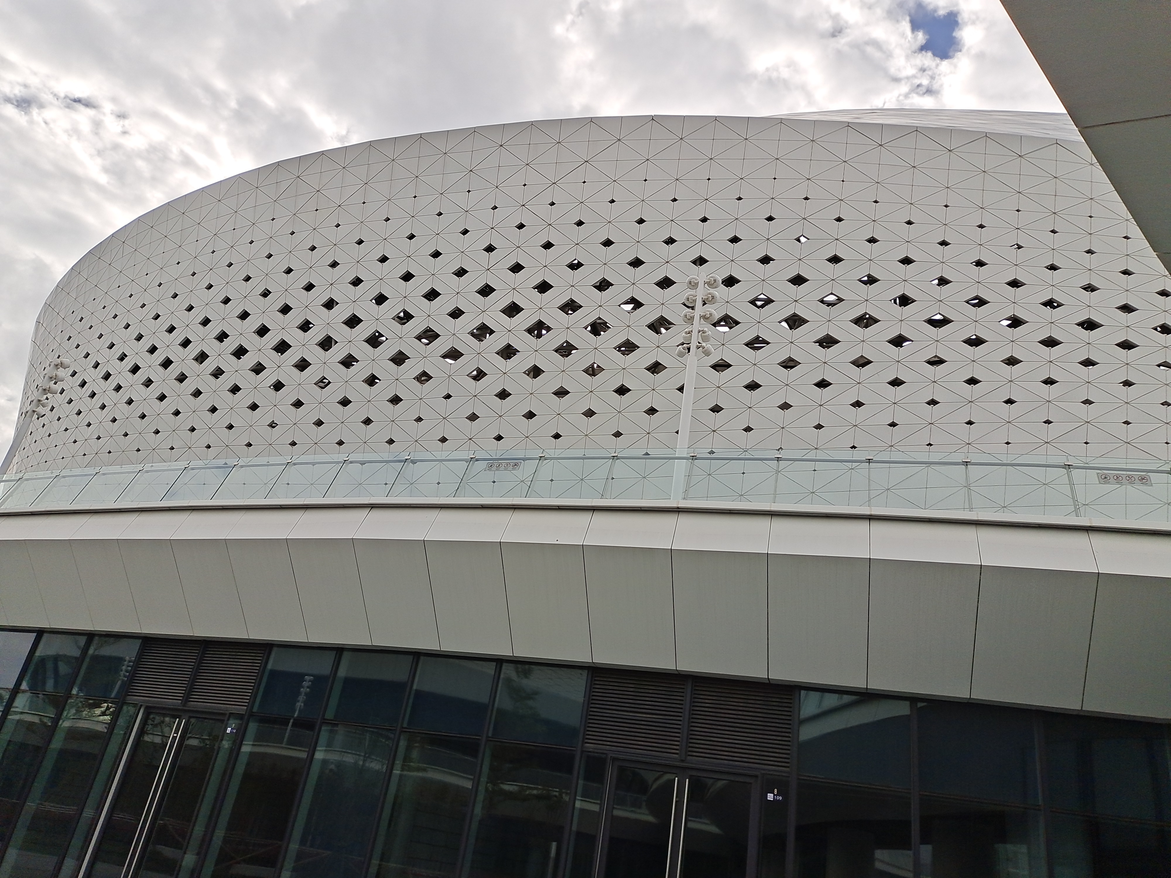 晋江市第二体育中心参观,晋江市第二体育馆全景