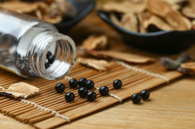 同仁堂安宫牛黄丸可以存放多久,安宫牛黄丸存放越长时间越好吗