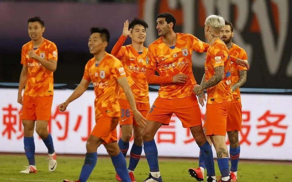 尹波评价鲁能国安,尹波评鲁能上港