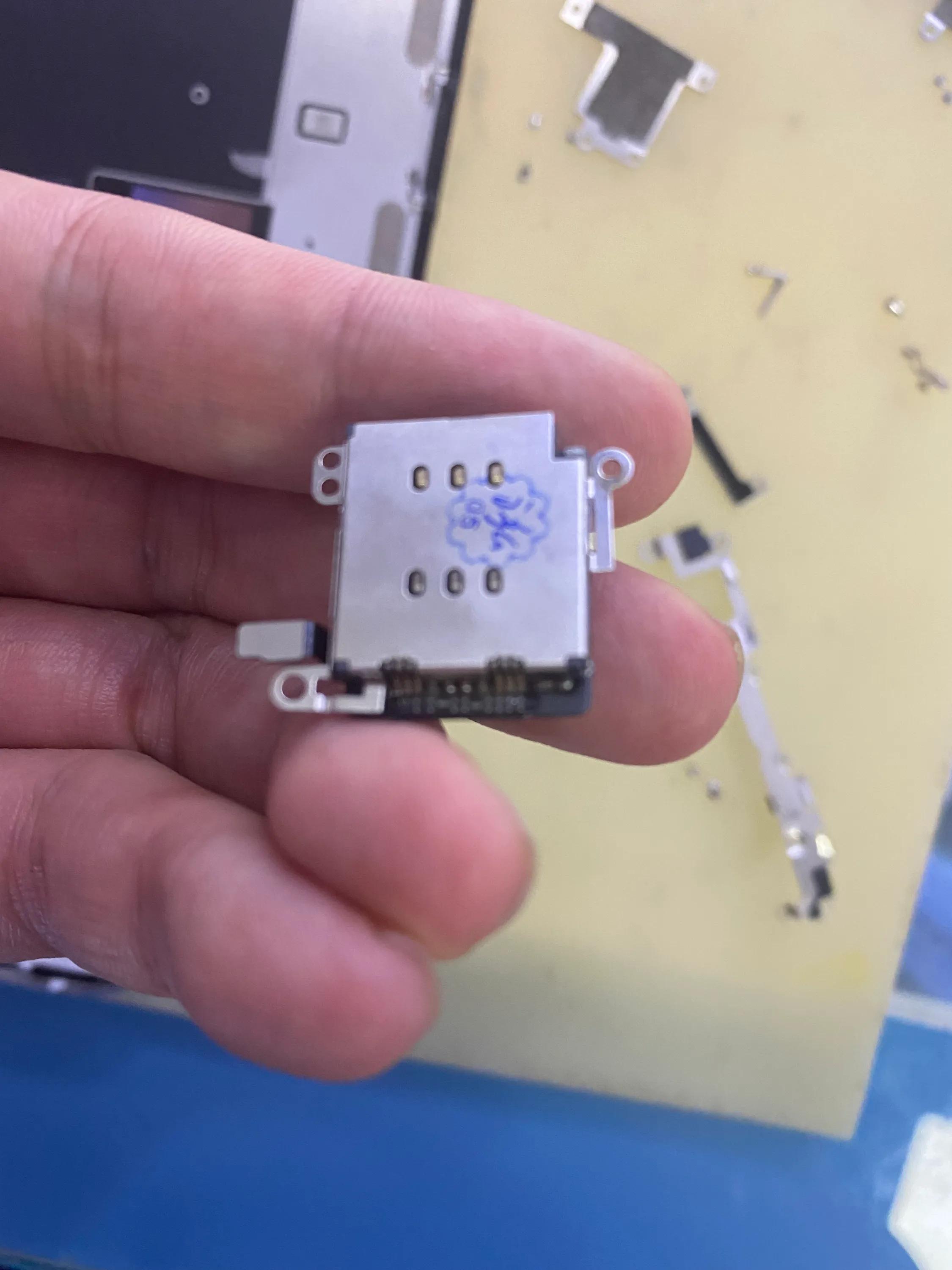 xr拆解高清图,苹果xr拆解视频前摄像头