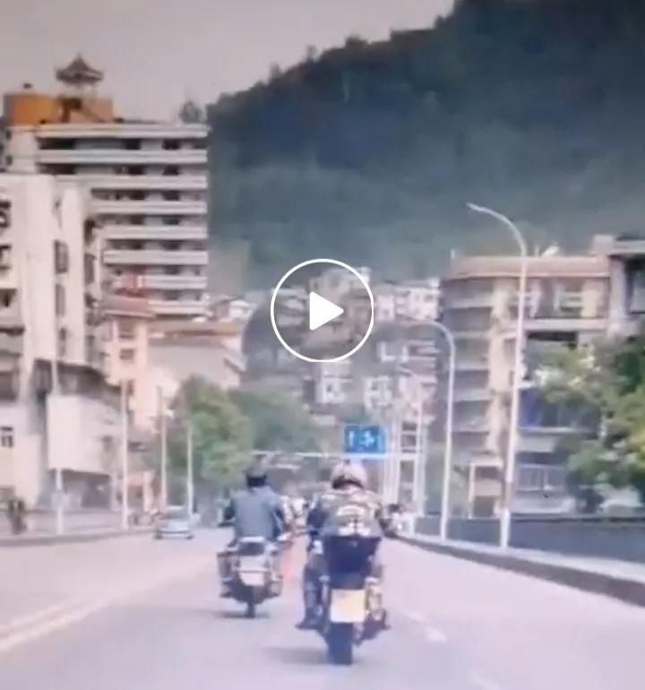 运动老乡（69）五人摩途挂壁公路历奇境