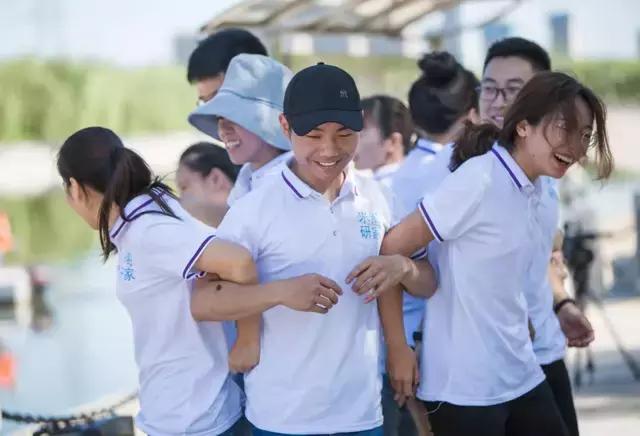 石落郑大，花开天大