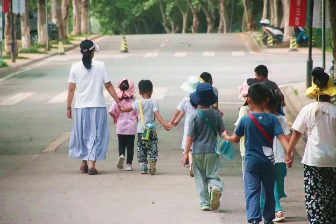 园区速递｜他们毕业了，我们看哭了……