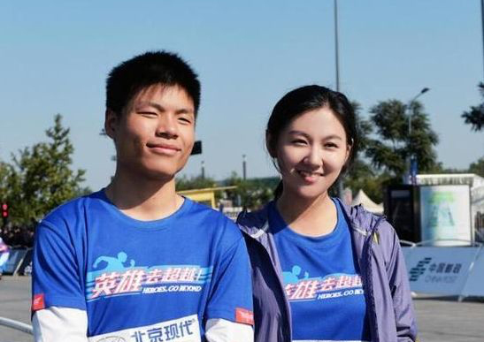 主播LOL小苍人气下滑严重，这两年究竟发生了什么？网友：她确实老了