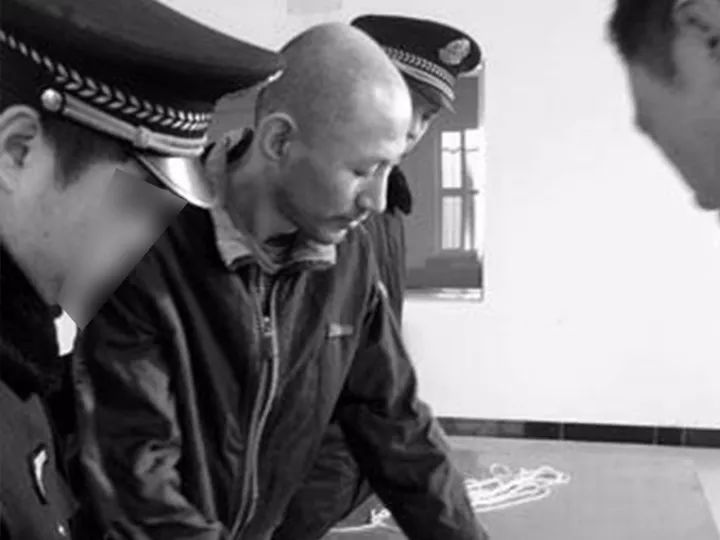 失踪儿童被埋,失踪的儿子被埋井里