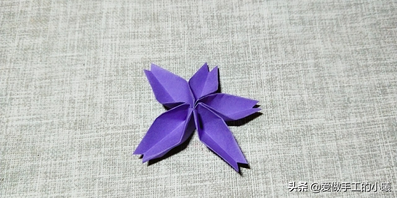 折纸樱花伞步骤图解,樱花绣球折纸方法图解