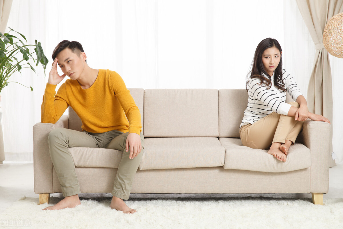 黄先生吃头孢结节小了2mm?医生:消炎药可以吃,具体还需看情况