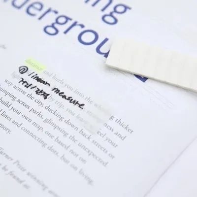 现在,全靠霓虹文具给我带来工作的归属感