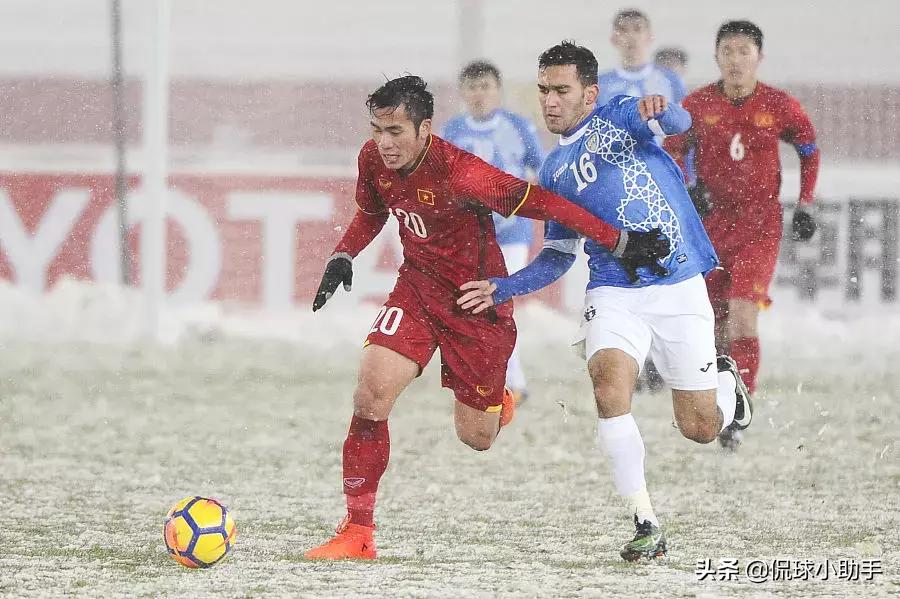 国足与越南足球比赛大名单,三连胜国足