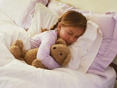 孩子有了“恋物情结”？别担心，两个方式让孩子走出“恋物”