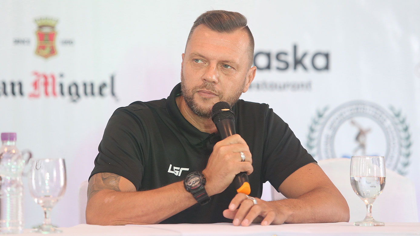 里皮带领国足有多厉害,国足晋级仍需感谢一个人里皮