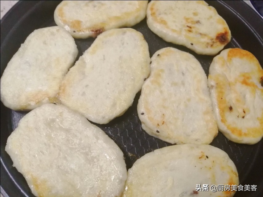 面发久了有黄点能吃吗,面发久了放点啥不酸