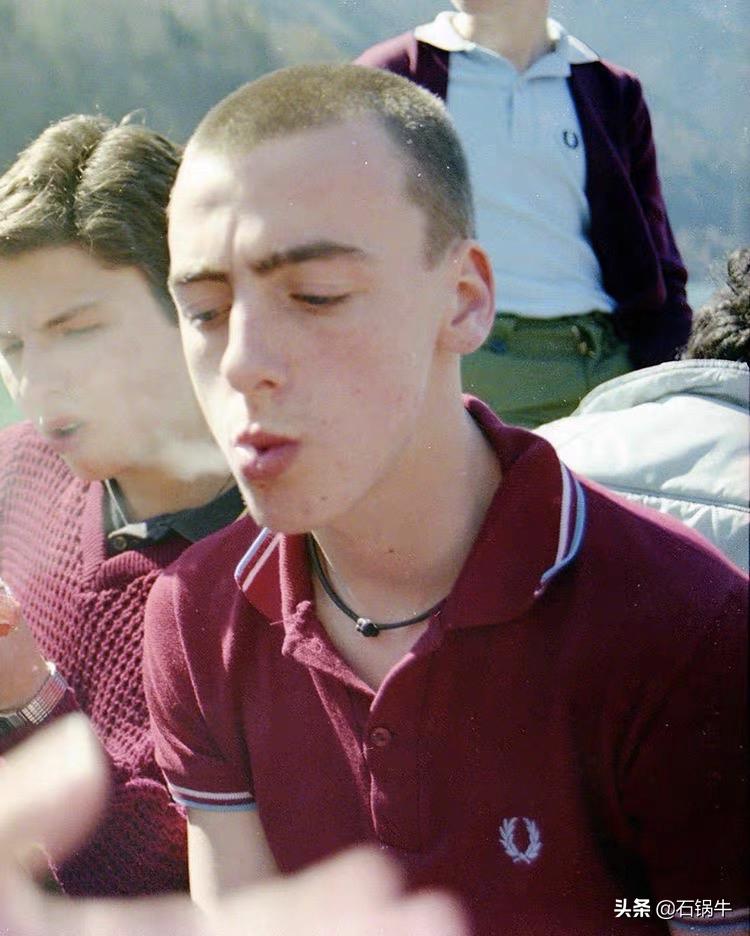 怎么穿衣服看起来很高档 (怎么穿衣服看起来不廉价)