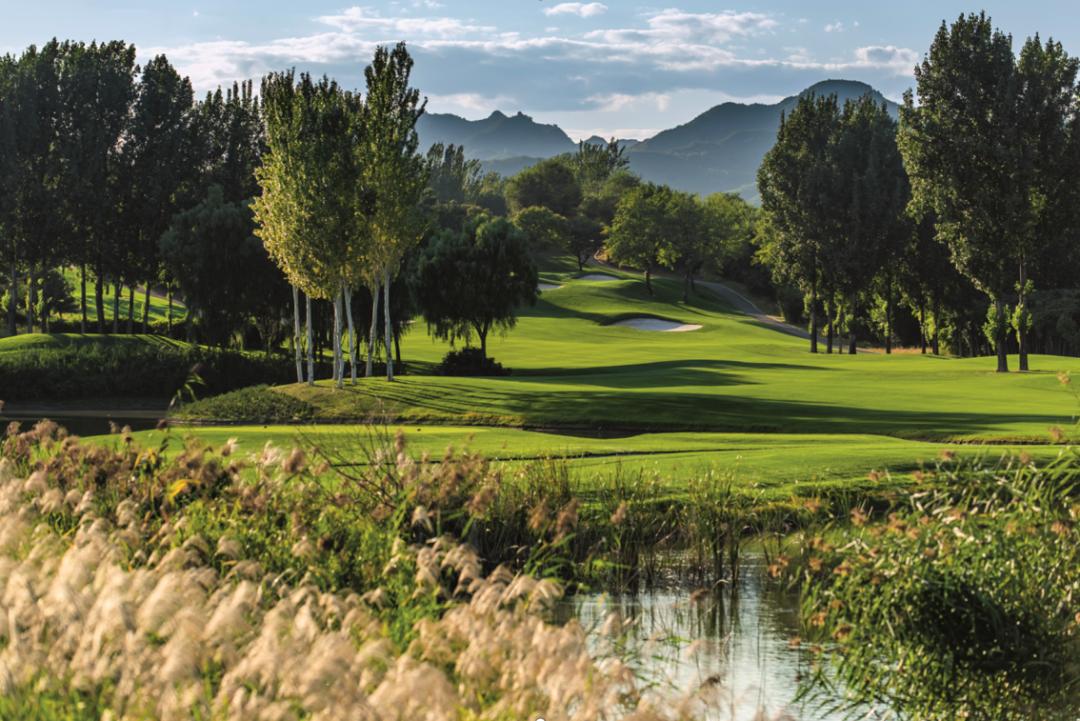 亚洲十佳高尔夫球场,世界百佳高尔夫球场中国有几家