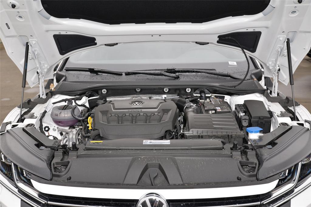 全新大众车型迈腾和cc结合体,大众最美cc整车翻新