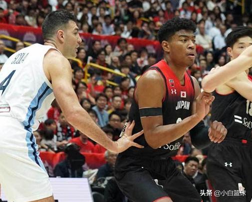 日本混血天才两战42+16无力回天！日本男篮崛起豪言已成笑话