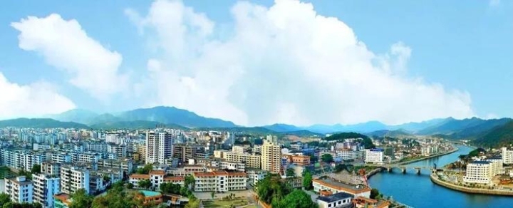 丹霞山周边三日游,丹霞山三日之旅攻略