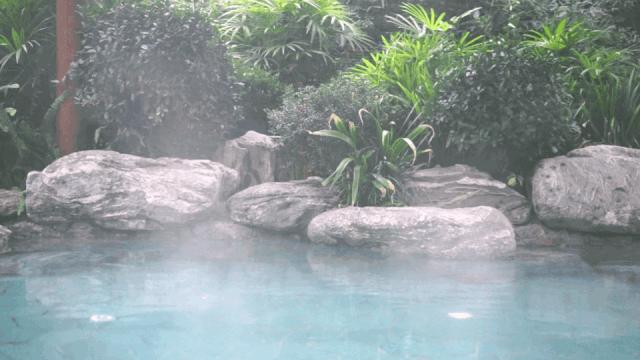 青城山打卡地隐遇谷私汤温泉民宿,青城山雅上一宿温泉酒店是真温泉