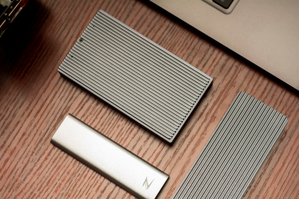 奥睿科雷速固态硬盘,奥睿科usb4.0固态硬盘盒测评