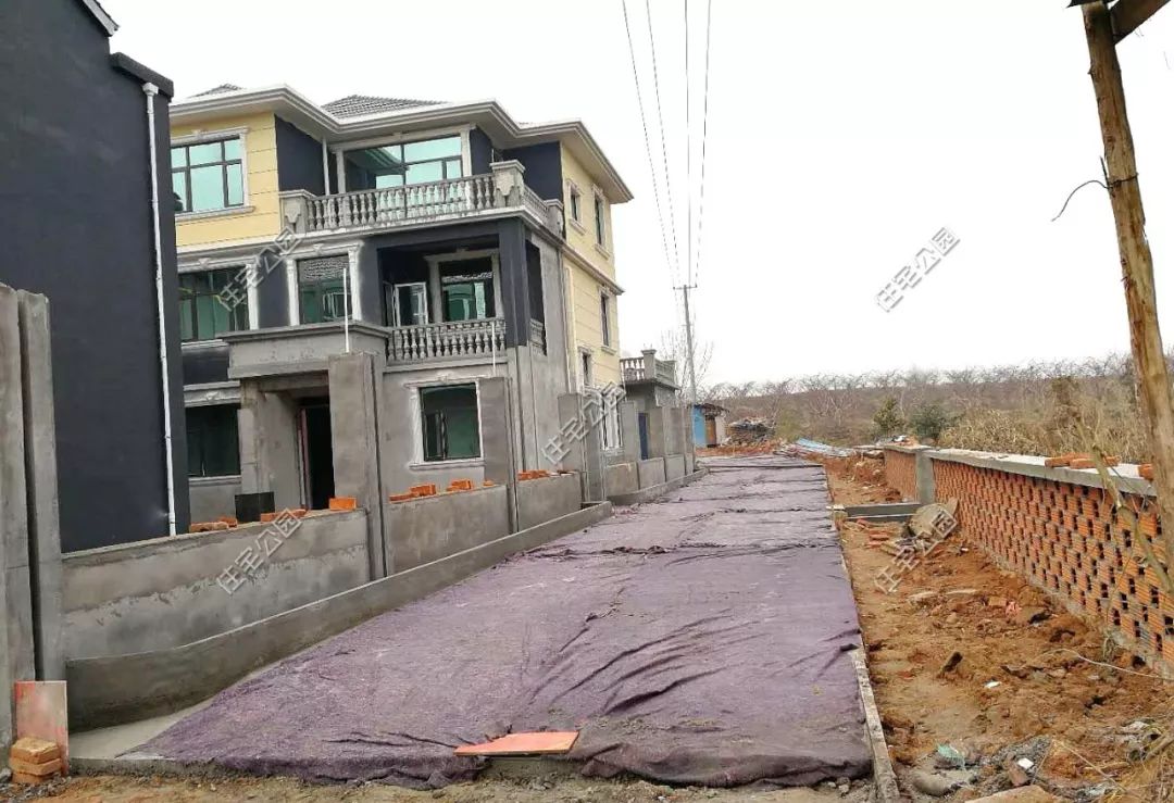 框架建房基础施工,农村建房框架结构哪里找施工队