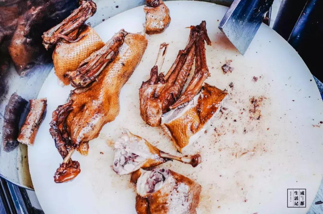 荷花池美食一条街,荷花池一条街美食