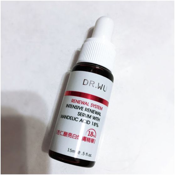 祛痘印变白精华推荐平价,祛痘印指南养出白嫩光滑肌肤