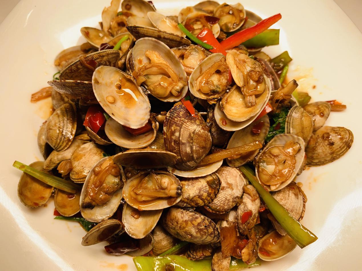 如何判断花蛤是否炒熟,如何辨别花蛤是否是活的