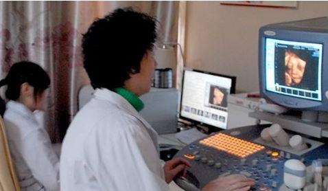 孕检女宝生出来男宝,孕检正常生出来是个畸形儿