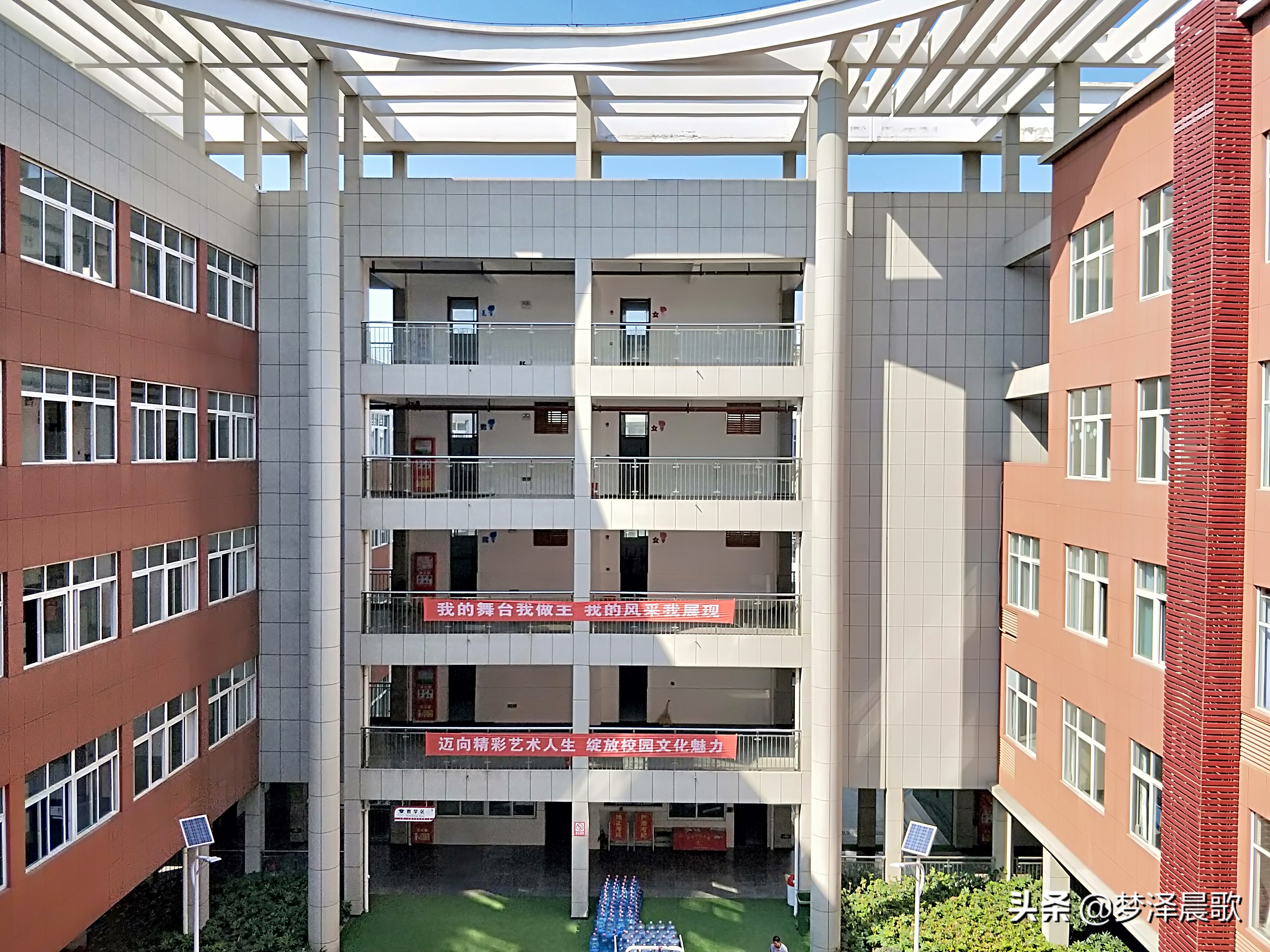 弘扬传统文化打造书香校园图片,传承红色基因创建绿美校园