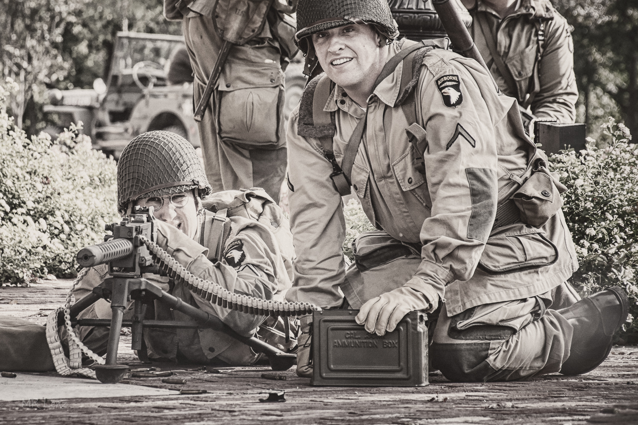 诺曼底登陆阵亡美军士兵惨状,美军诺曼底登陆真实场面