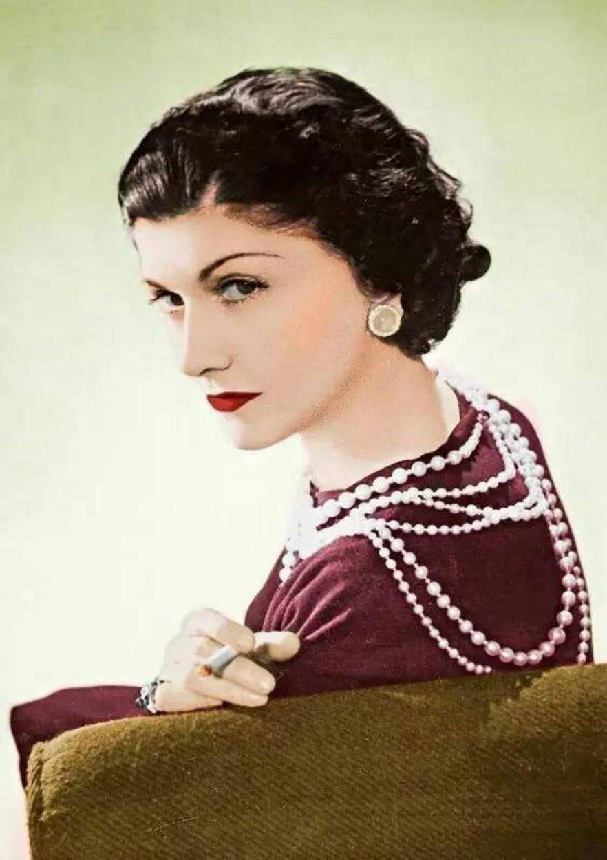 法国作家柯莱特的代表作,法国柯莱特