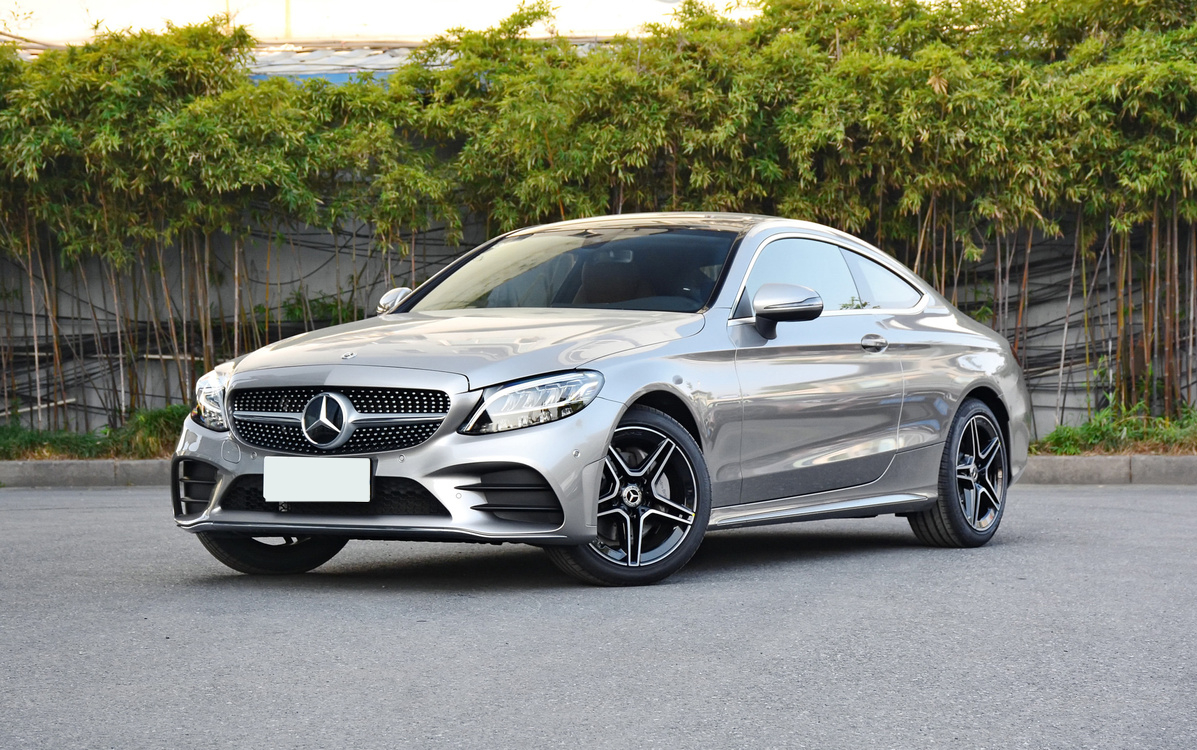 奔驰c260l几秒破百,最厚道豪华b级车