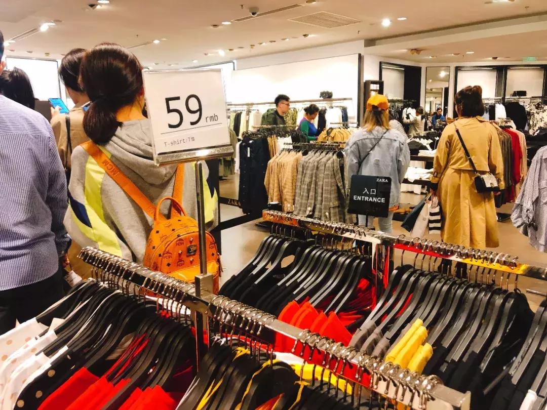 优衣库zarahm折扣季,优衣库hmzara打折