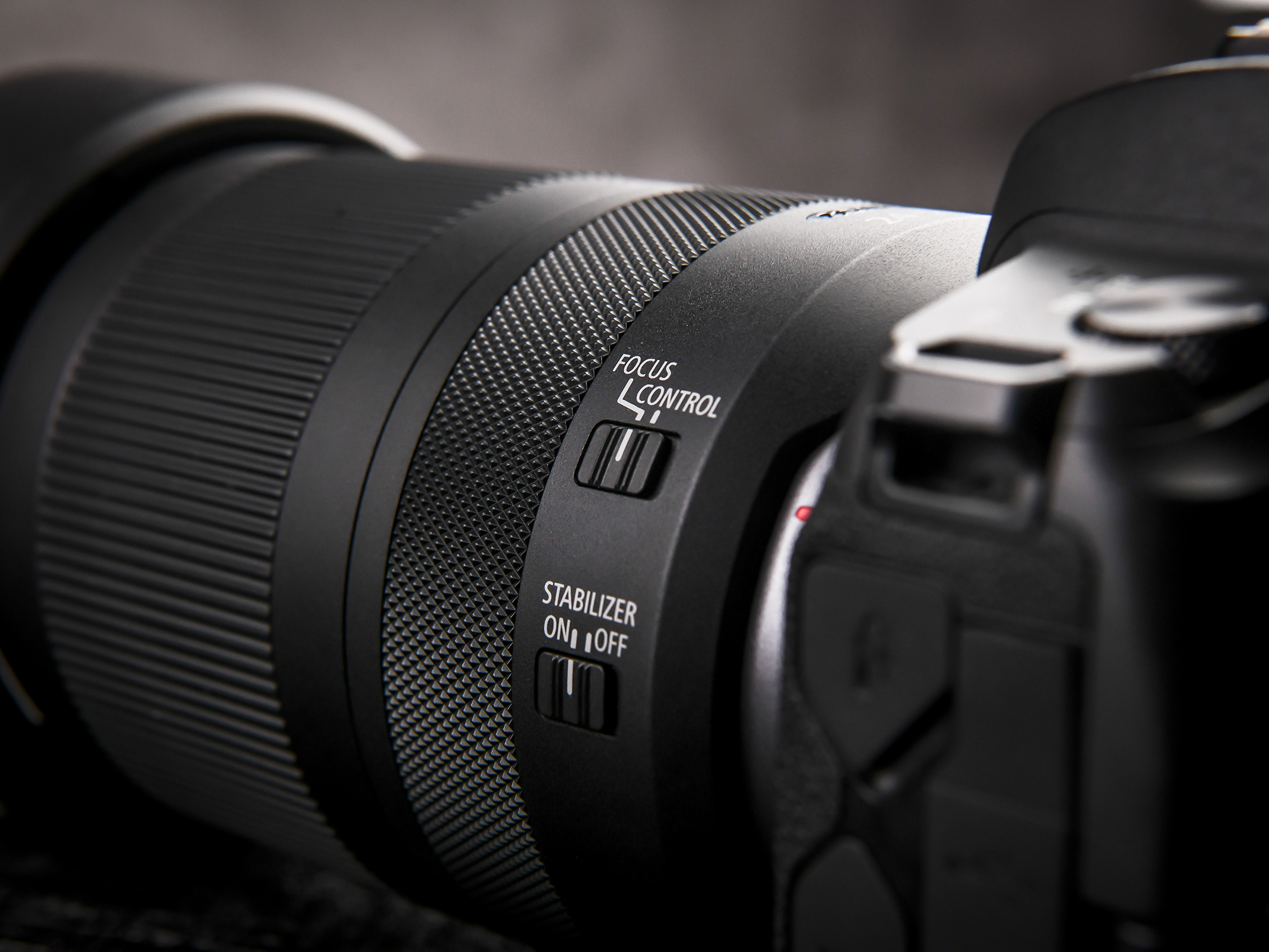 佳能ef24mmfm2.8广角镜头测评,佳能rf24-240镜头缺点