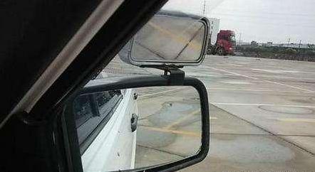 科二倒车入库需要记住的方法技巧,科二倒车入库最简单的方法讲解