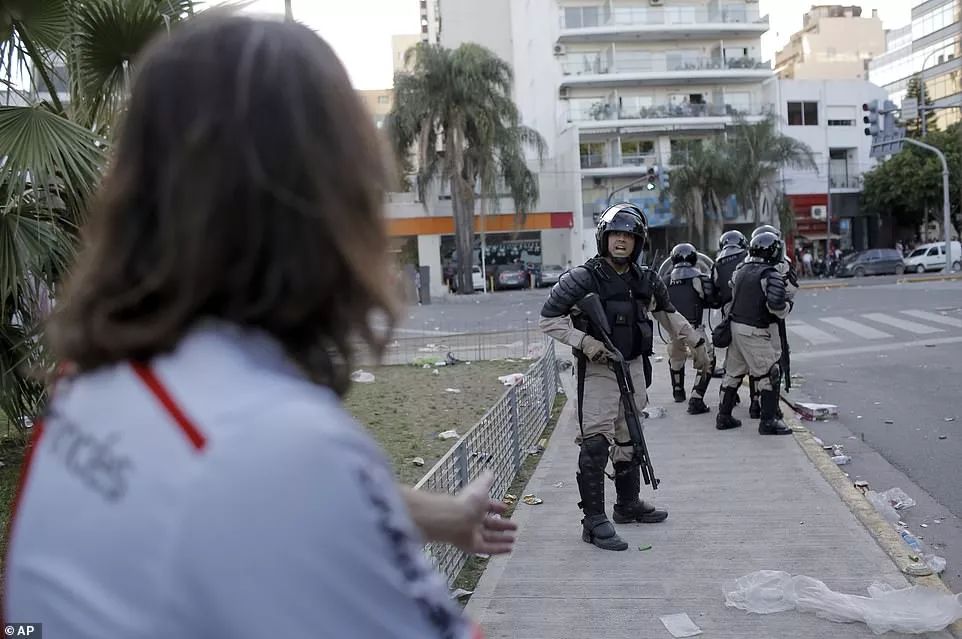 一觉醒来阿根廷国家德比又推迟？国际足联主席：世界末日