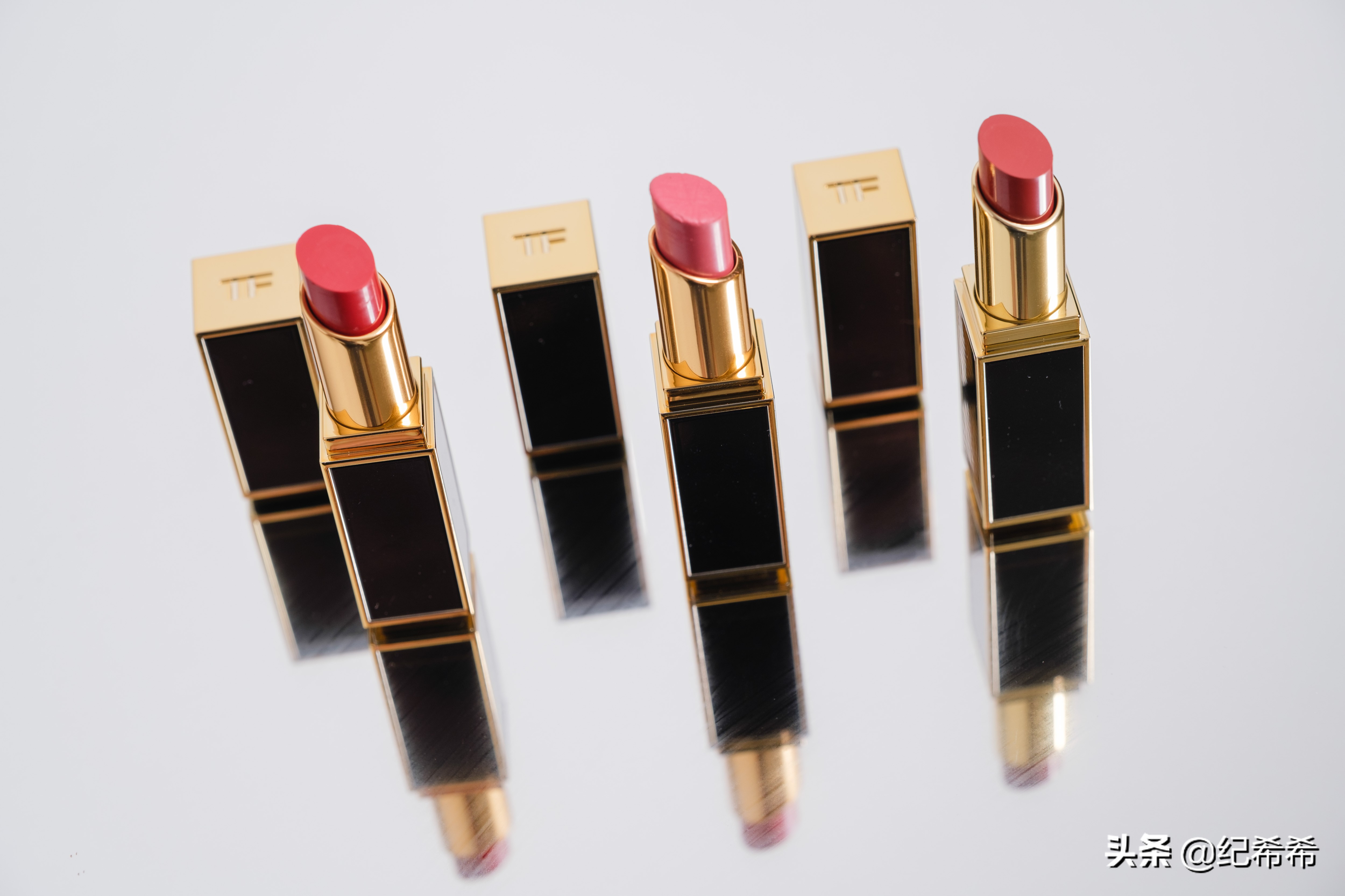 黄皮必入!宁静黄龄同款,一上架就卖断货的tomford细黑管实测