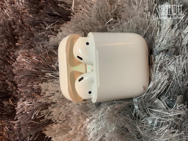 「EDC」电台女主播的EDC，难得一见的电子产品装备大全