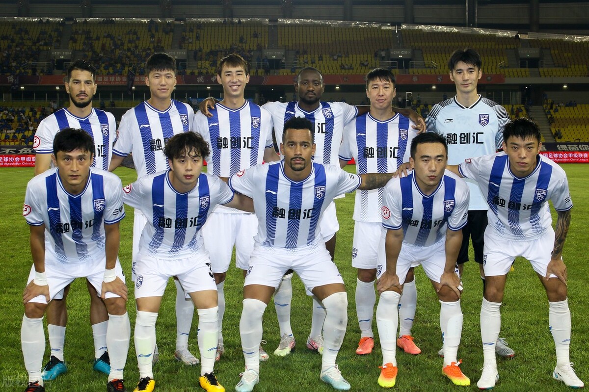 马尔康加盟中超仪式,马尔康转会武汉三镇转会费多少