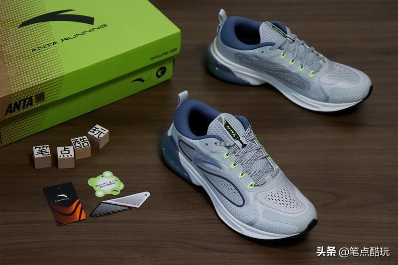 咕咚安踏减震跑鞋,安踏联合咕咚测评