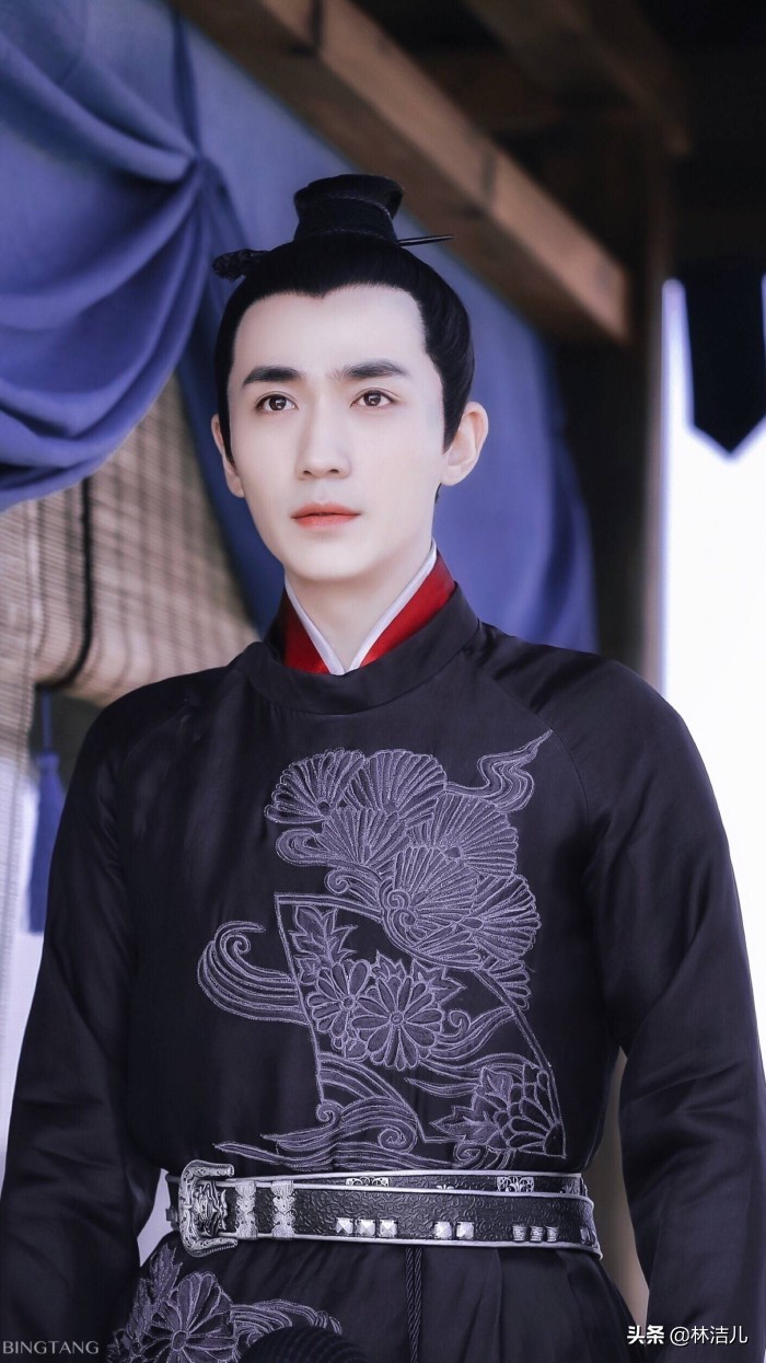 年度明星带货王出炉,热巴打败刘雯,朱一龙新上榜,杨幂连任冠军