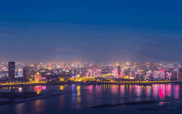 未曾去过的地方总让人向往,南昌的风景再美也只是路过