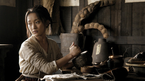 秋瑾是中国第一位女共产党员吗,秋瑾第一位党员